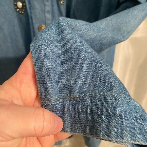 Vtg 90s bedazzled top - Picture 4 of 8